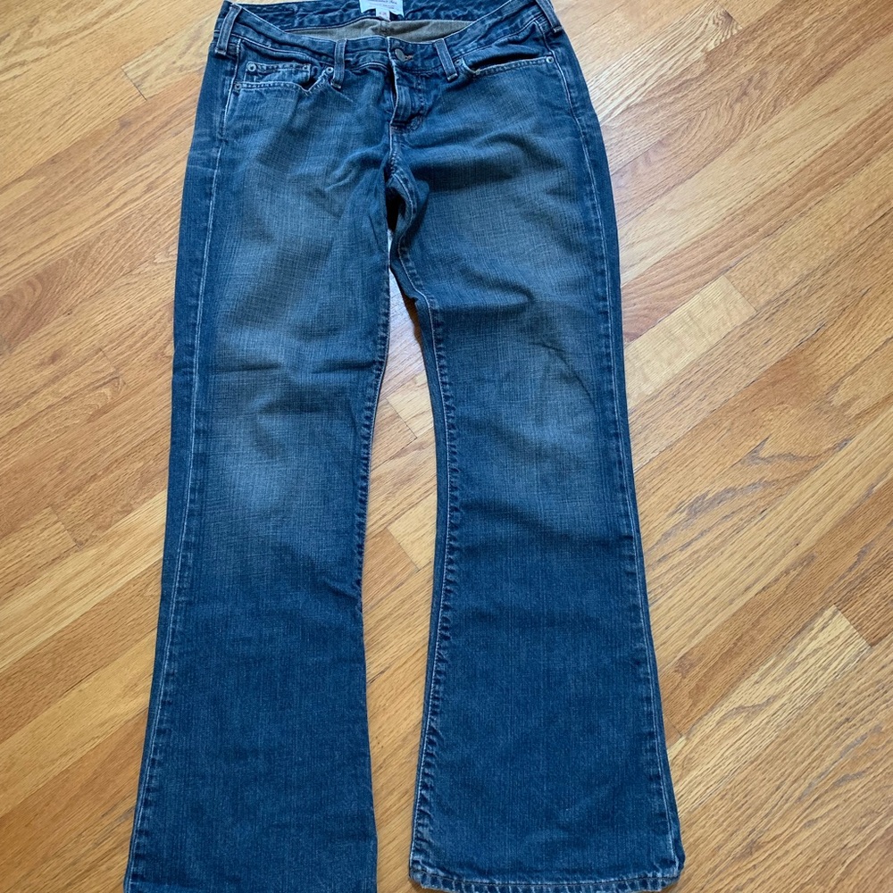 Abercrombie and Fitch jeans size 6